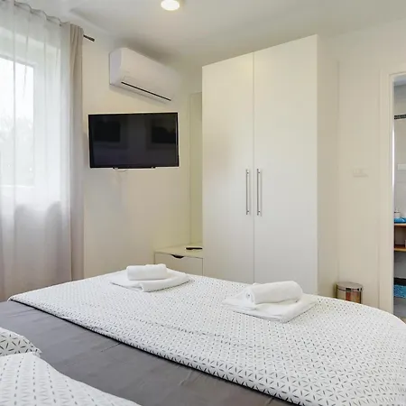 Mauri Holiday home Medulin