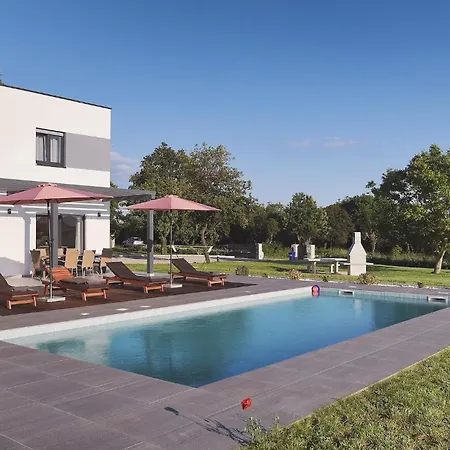 Mauri Holiday home *